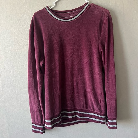 American Eagle Velvet Maroon Sweater Size Small - Picture 1 of 6